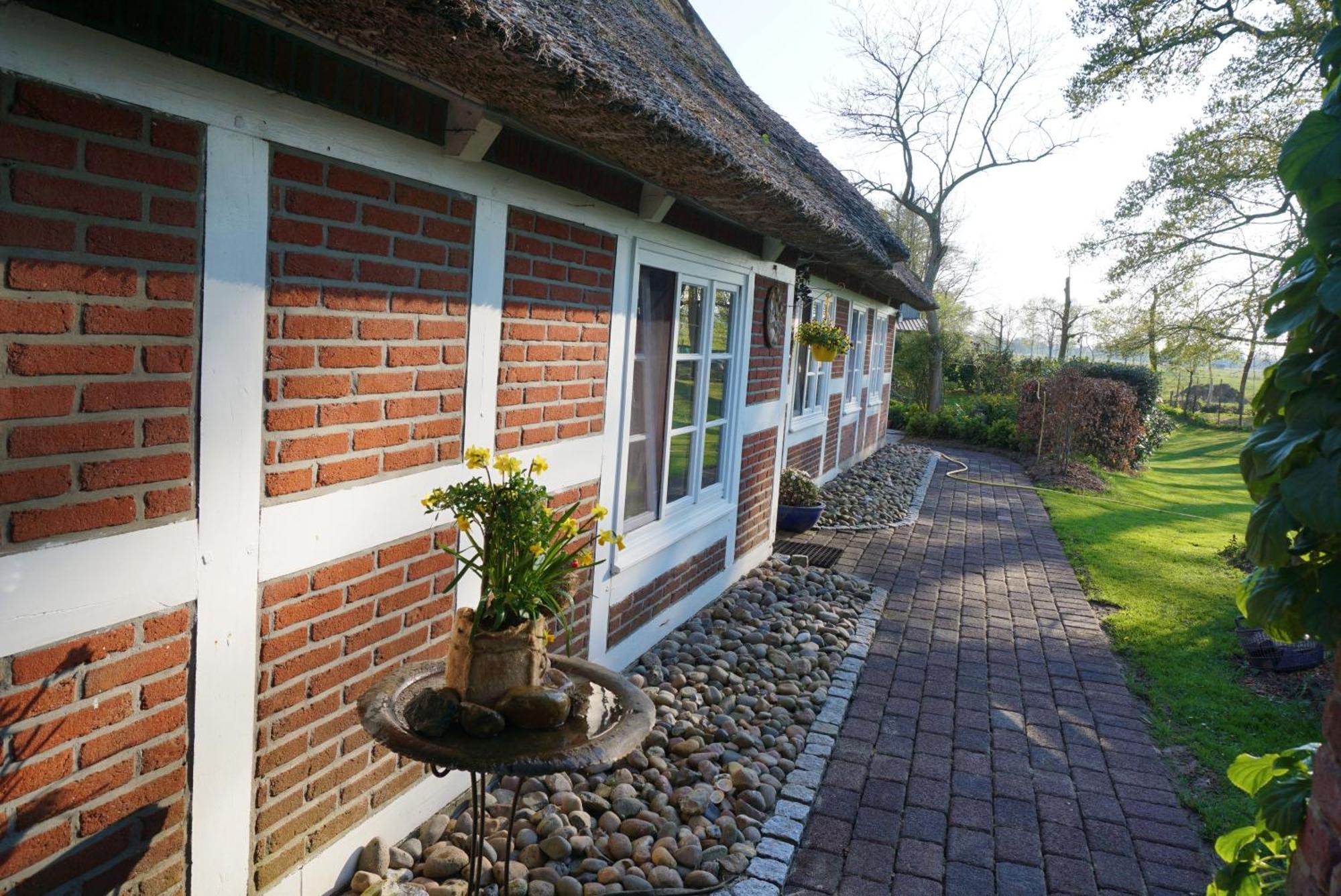 Altes Landhaus Oste, Klavier Appartement, 2 Zimmer Mit Kamin Hemmoor Dış mekan fotoğraf